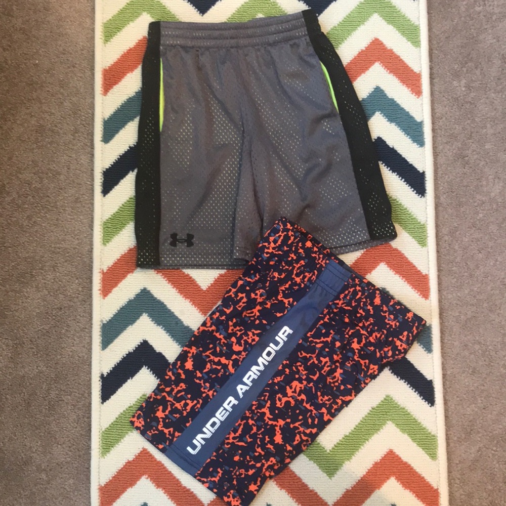 Two pairs of little boys Under Armour shorts.❤️